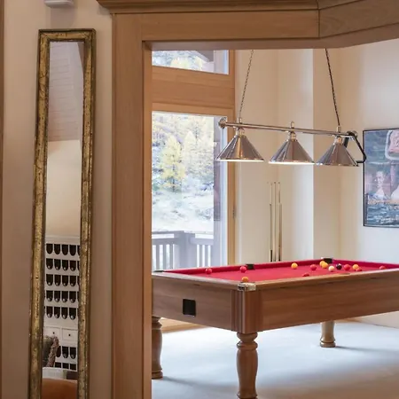 Apartment Heights Opulent Escape Amidst Alps *